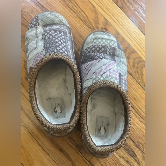 Rare UGG Tasman Taz Sash Slippers 1144094 Men’s Size 9 / Women’s 11 - Picture 5 of 6